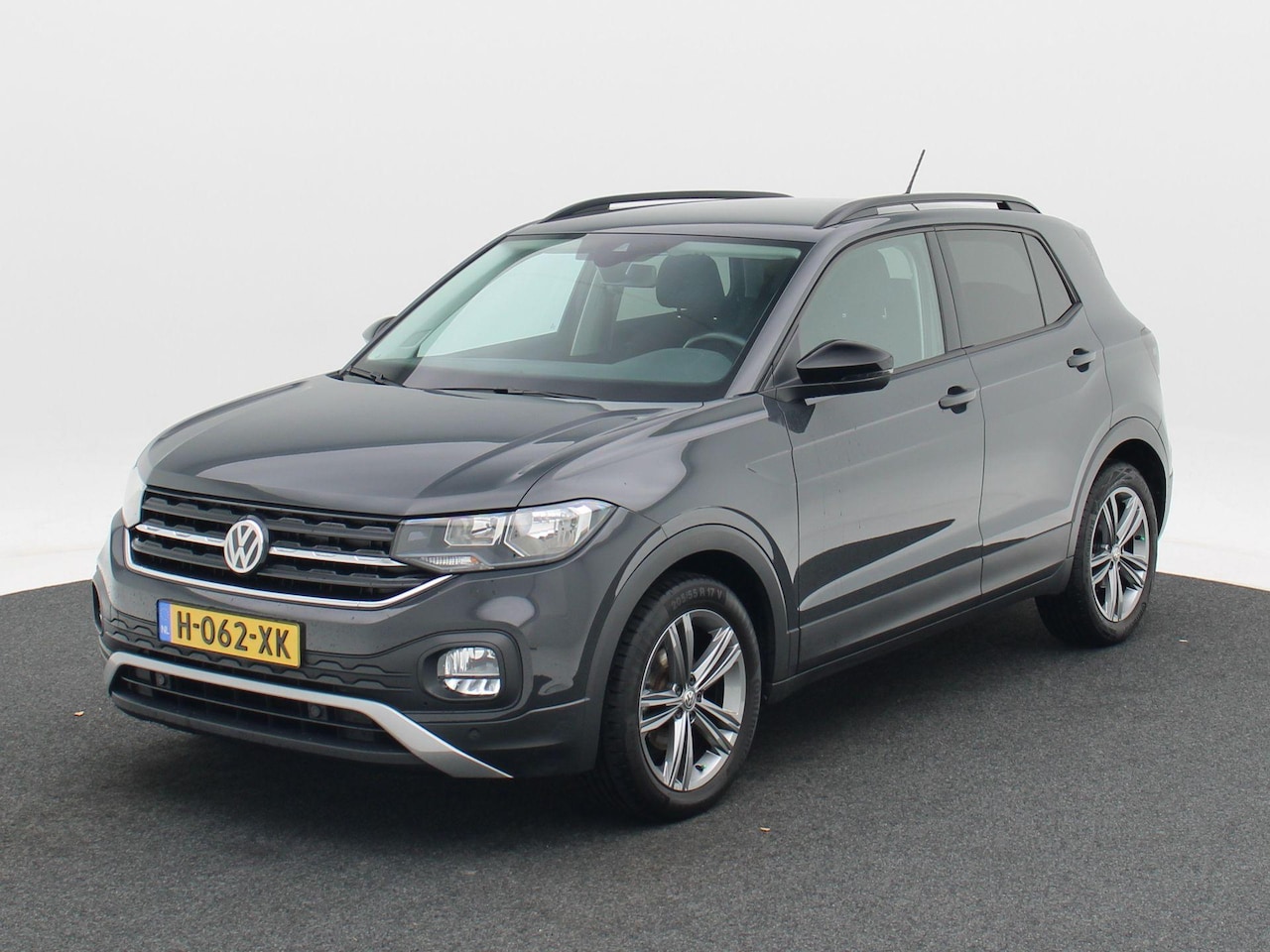 Volkswagen T-Cross - 1.0 TSi Life | Adaptive Cruise | Climatronic | Virtual Cockpit |  Navigatie | CarPlay | 17 - AutoWereld.nl