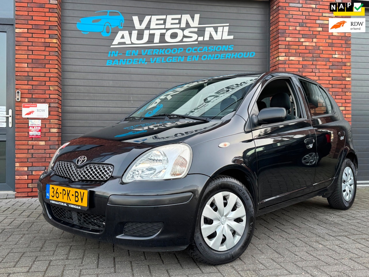 Toyota Yaris - 1.3 VVT-i Idols Airco 5 Deurs CV+AB NAP! - AutoWereld.nl