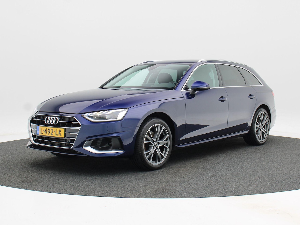 Audi A4 Avant - 40 TFSi 190 Pk Automaat | Adaptive Cruise | Elektrische Achterklep | LED | Keyless | Clima - AutoWereld.nl