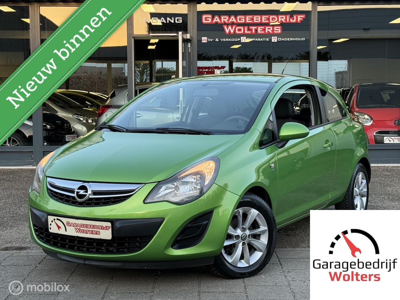 Opel Corsa - 1.2-16V Cosmo HALF LEDER 112DKM NETTE AUTO AIRCO - AutoWereld.nl