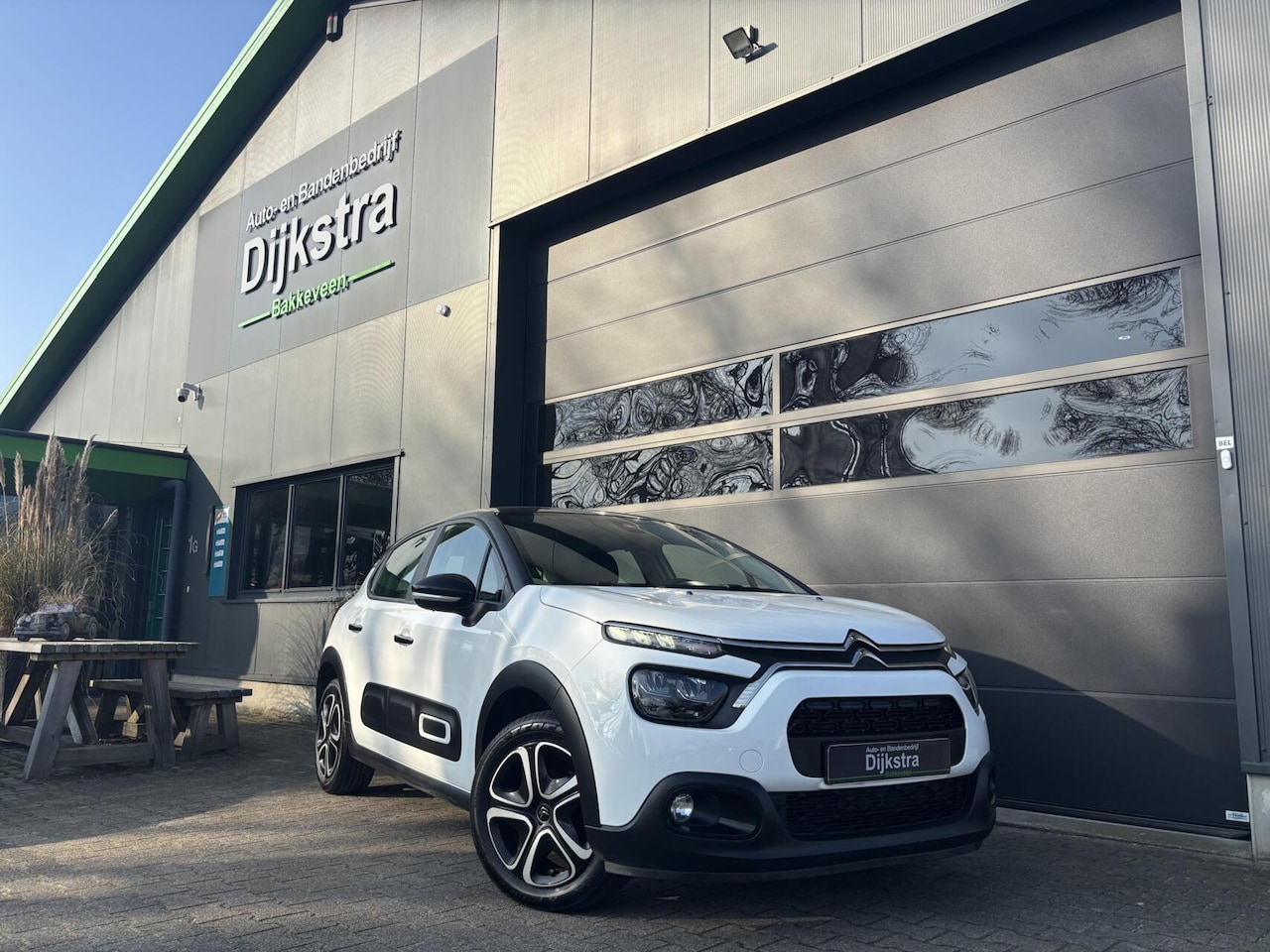 Citroën C3 - 1.2 Shine 110PK AUTOMAAT AppleCarPlay/ AndroidAuto/ Airco/ Cruise Control/ Two Tone