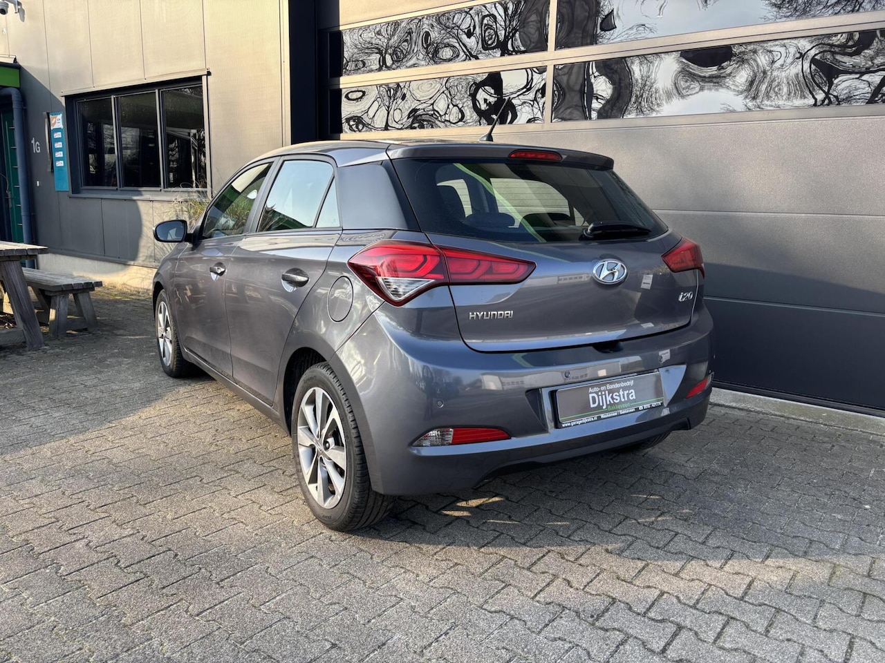 Hyundai i20 - 1.4i i-Catcher AUTOMAAT AppleCarPlay/ AndroidAuto/ Airco/ Cruise Control/ PDC