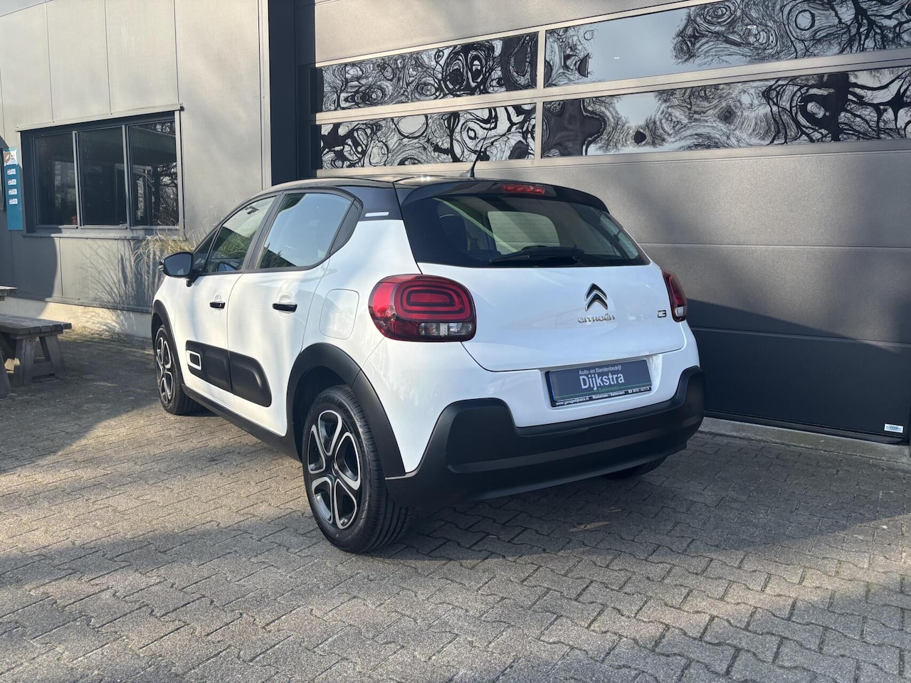 Citroën C3 - 1.2 Shine 110PK AUTOMAAT AppleCarPlay/ AndroidAuto/ Airco/ Cruise Control/ Two Tone