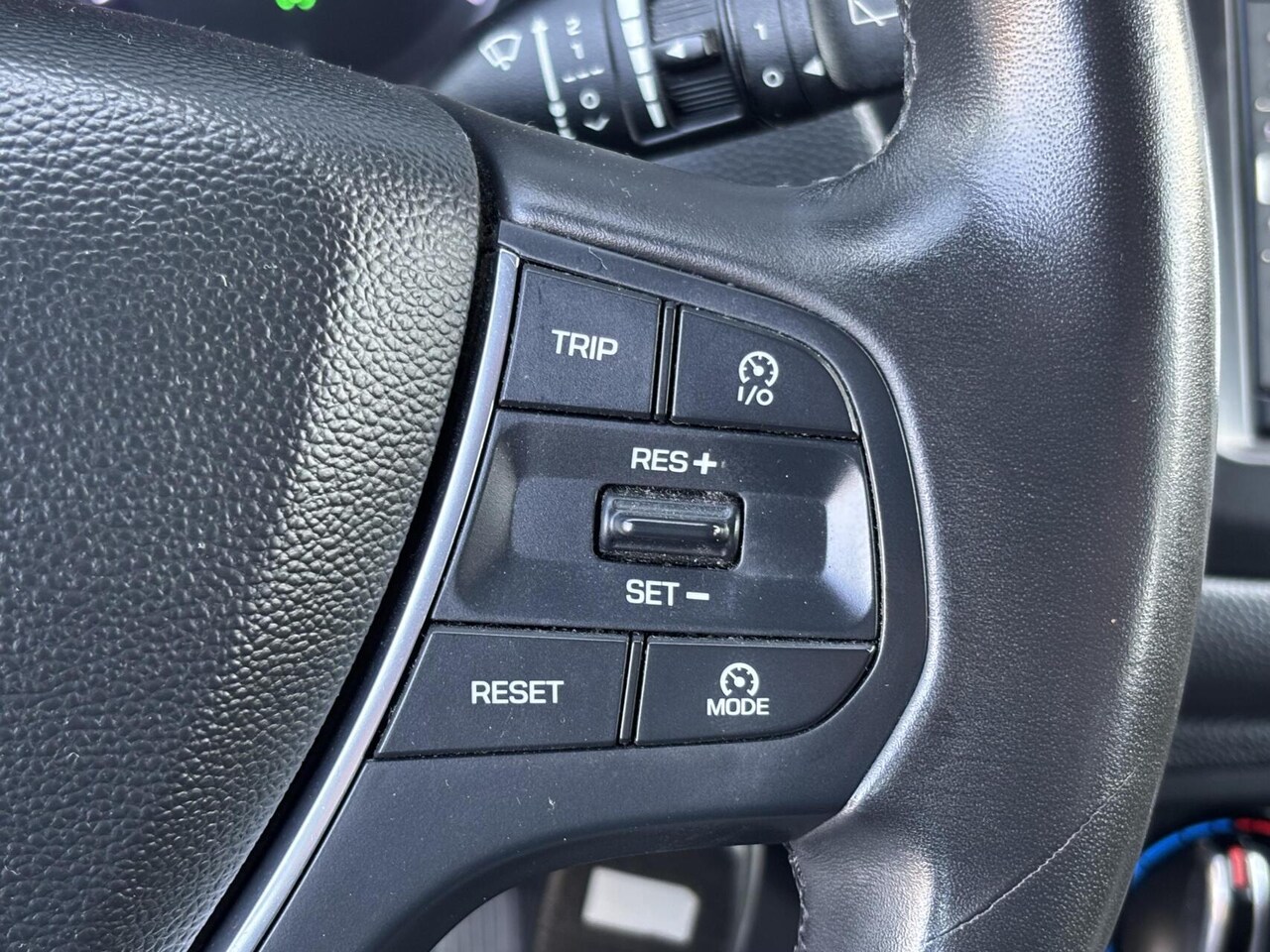 Hyundai i20 - 1.4i i-Catcher AUTOMAAT AppleCarPlay/ AndroidAuto/ Airco/ Cruise Control/ PDC