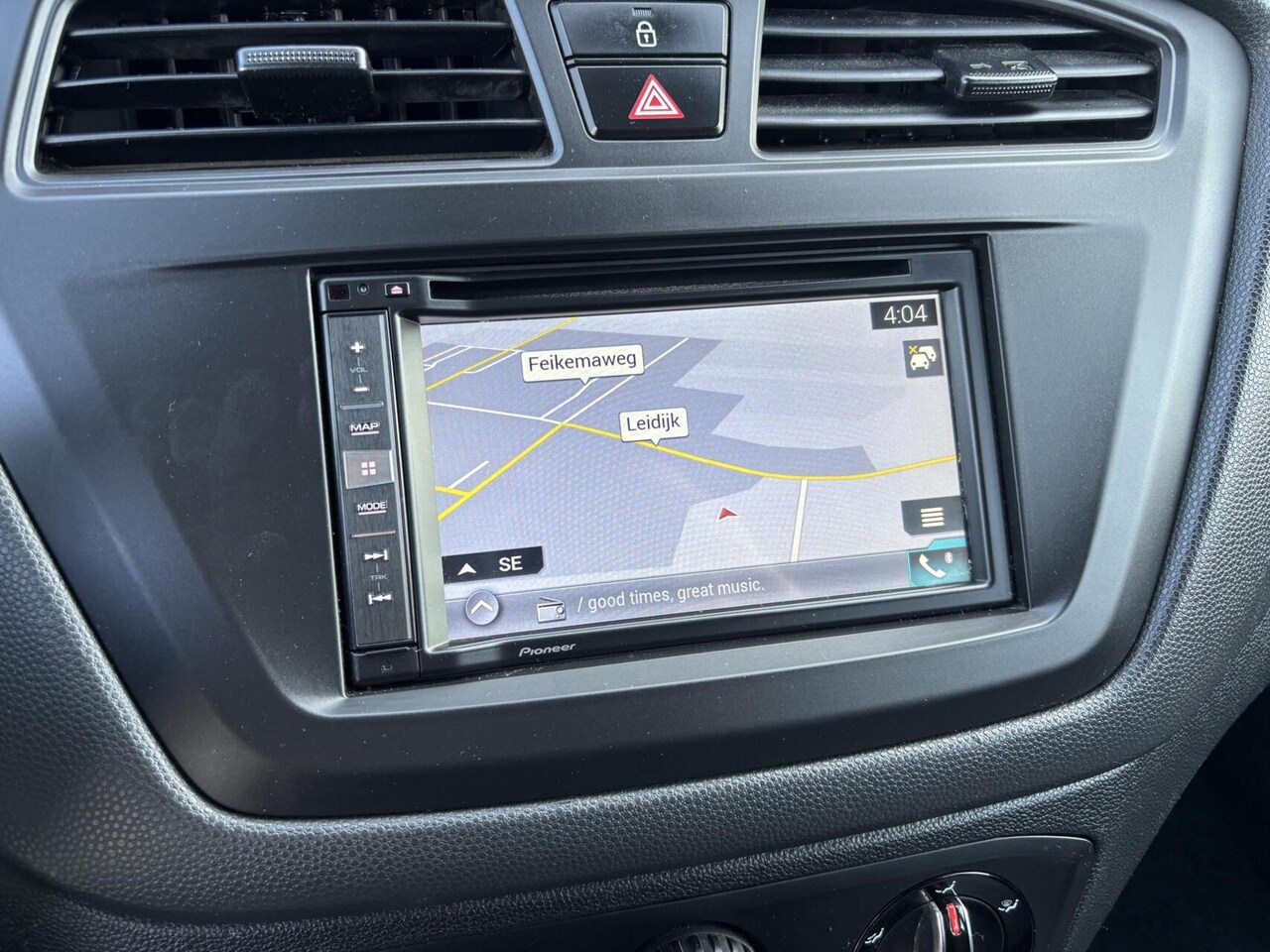Hyundai i20 - 1.4i i-Catcher AUTOMAAT AppleCarPlay/ AndroidAuto/ Airco/ Cruise Control/ PDC