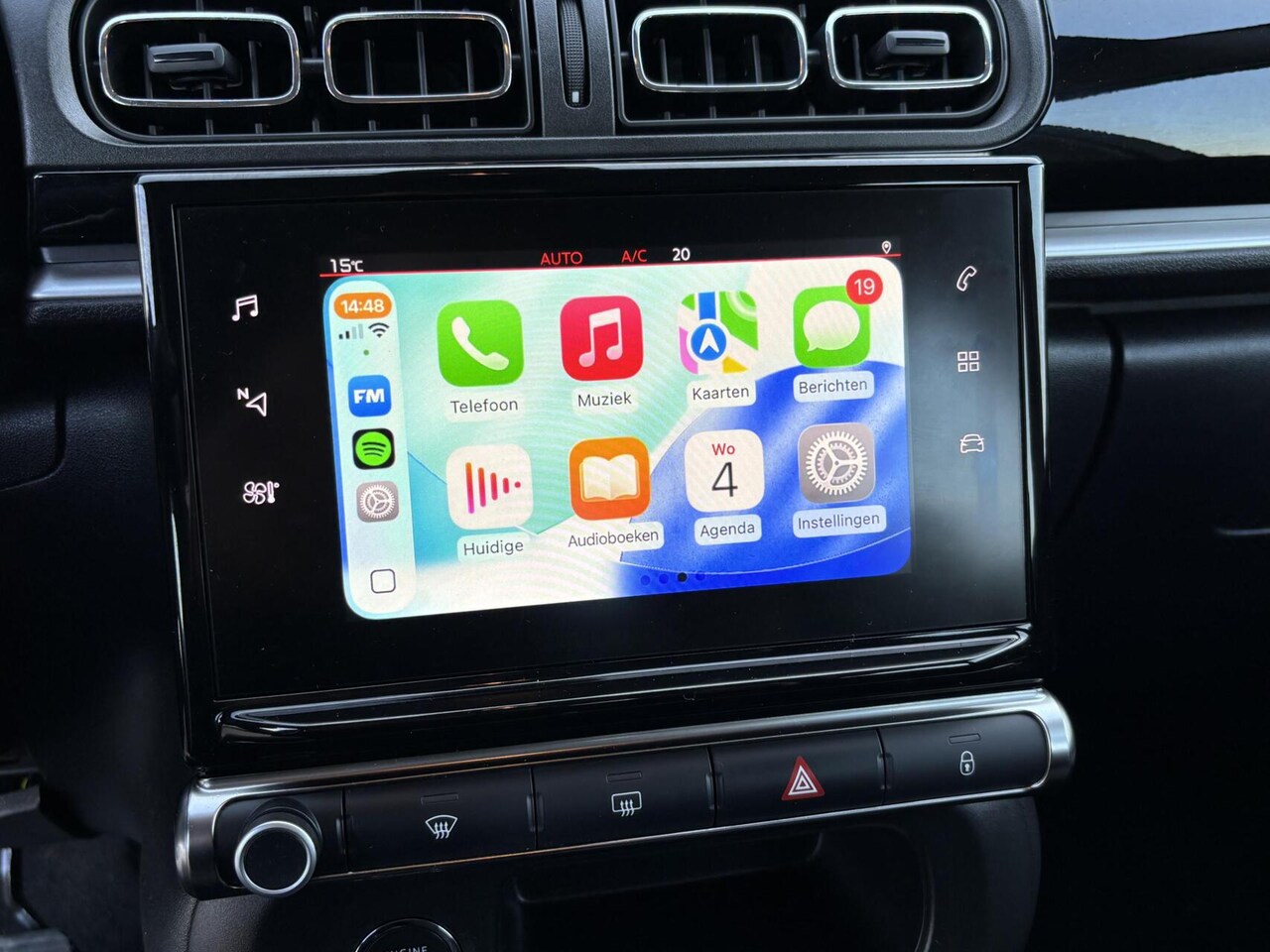 Citroën C3 - 1.2 PureTech Shine 110PK Automaat AppleCarPlay/ AndroidAuto/ Airco/ Cruise Control/ Two To