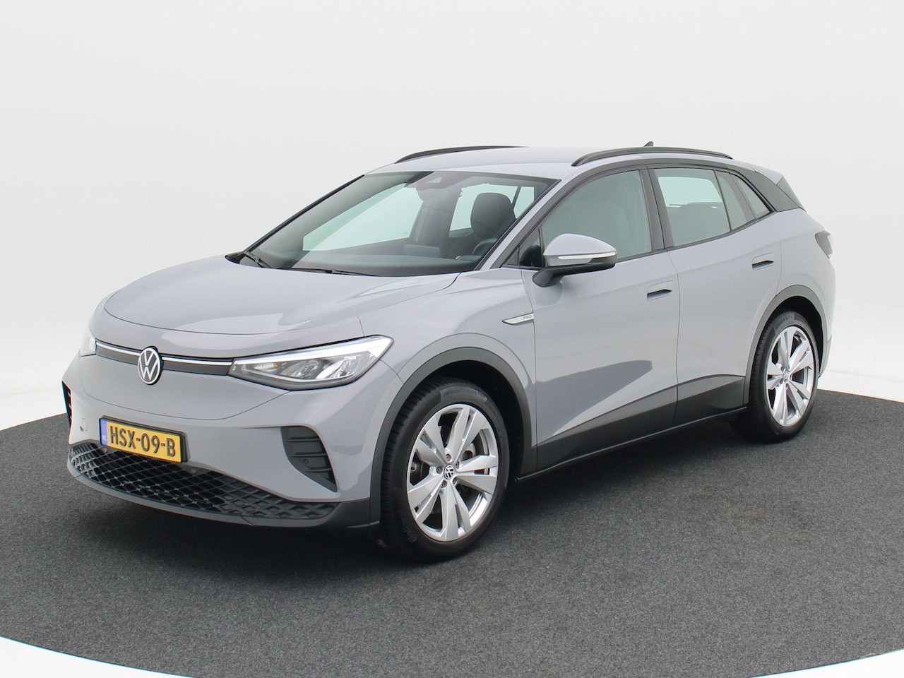 Volkswagen ID.4 - 204 Pk Business 77 kWh | Navigatie | CarPlay | Lane Assist | Keyless | Parkeersensoren voo - AutoWereld.nl