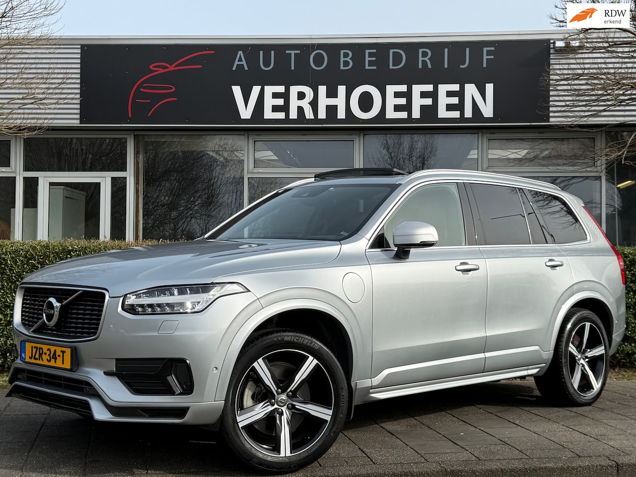 Volvo XC90 - 2.0 T8 Twin Engine AWD R-Design - PANORAMADAK - APPLE CARPLAY - PARK CAMERA ! - AutoWereld.nl