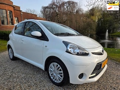 Toyota Aygo - 1.0 VVT-i Access 5-deurs AIRCO *apk:03-2027