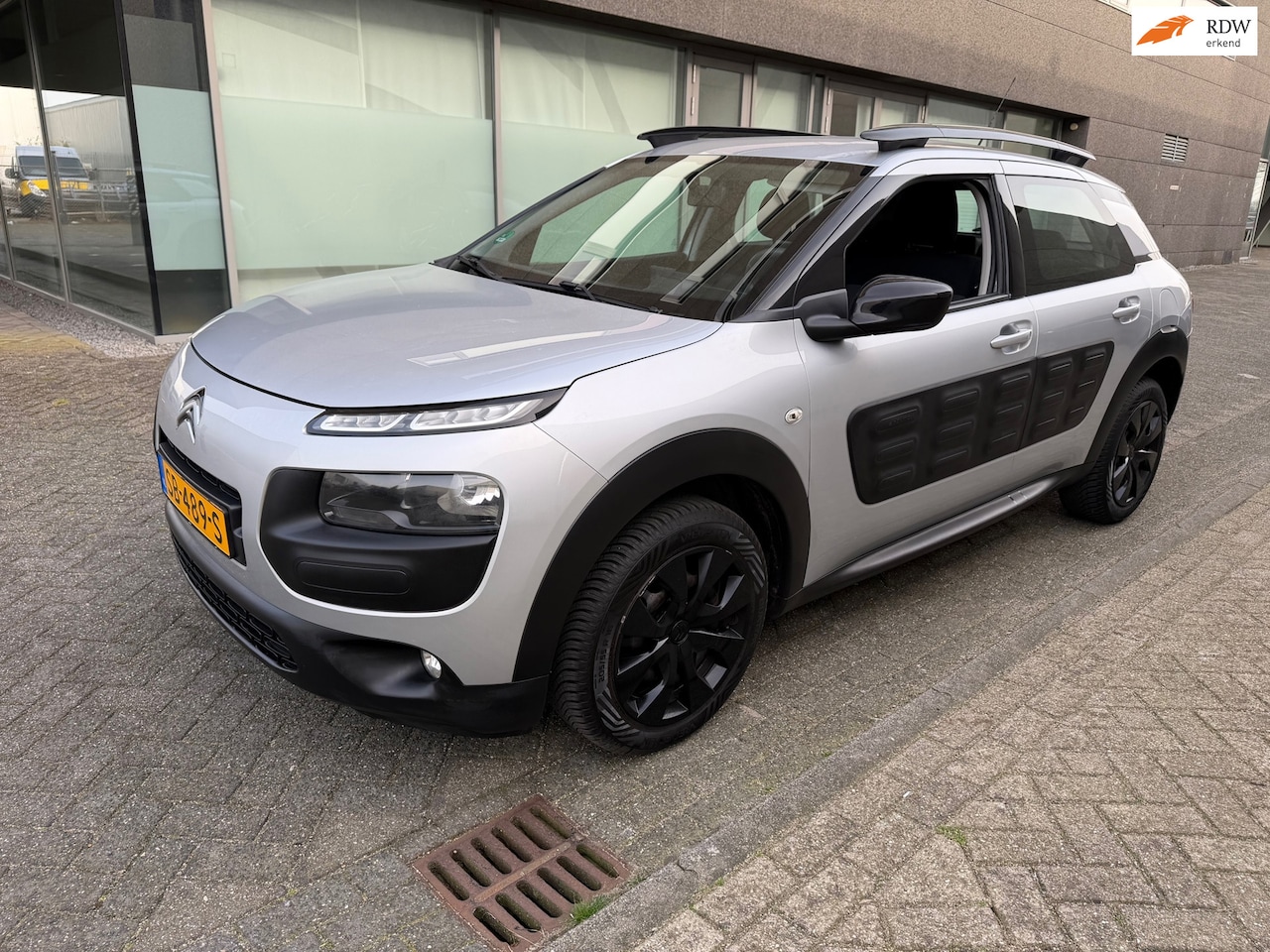Citroën C4 Cactus - 1.2 PureTech Business CLIMAT BJ 4-2017 APK 9-2026 - AutoWereld.nl