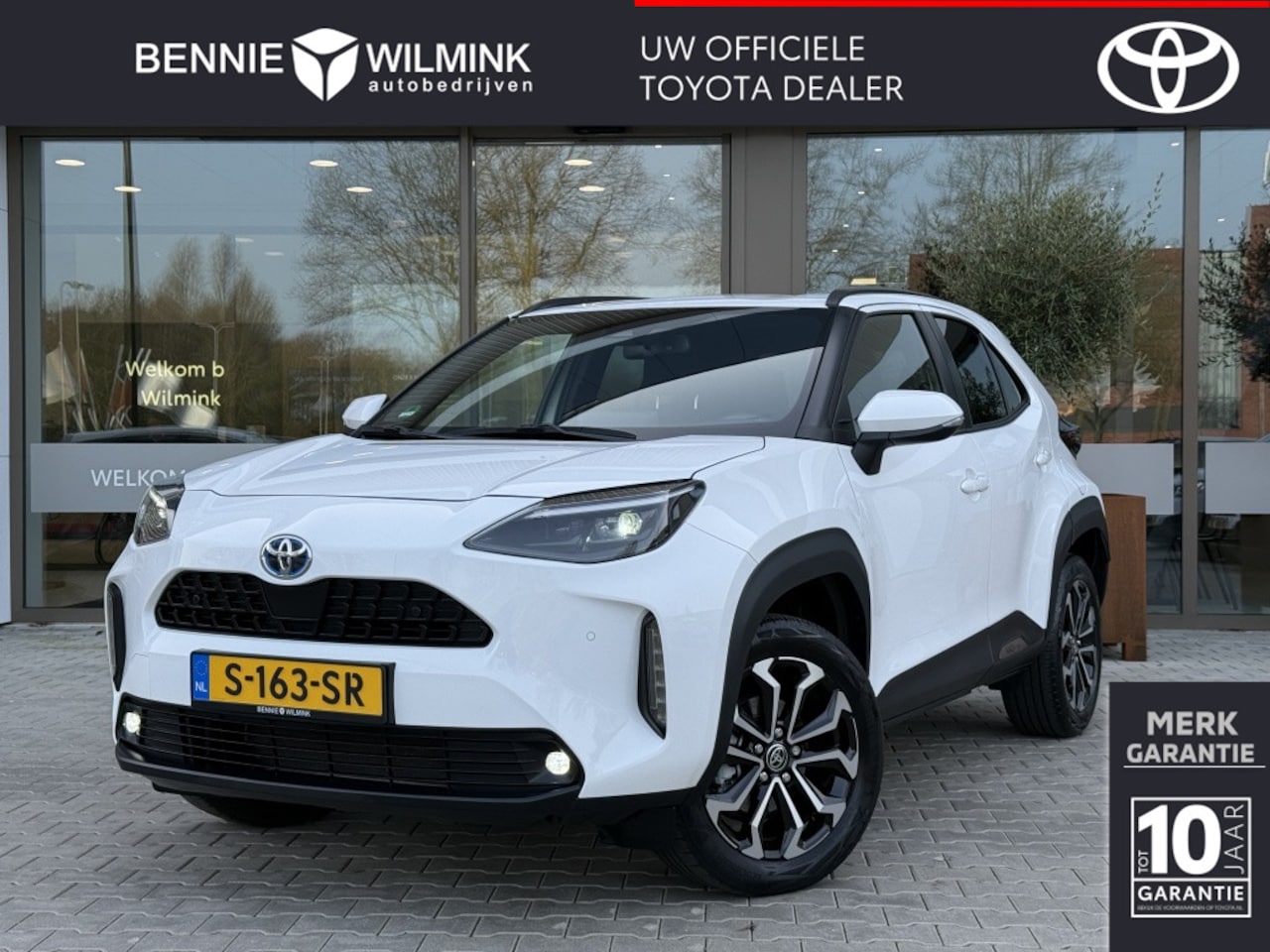 Toyota Yaris Cross - 1.5 Hybrid Dynamic | Stoelverwarm | PDC v/a | Navi | - AutoWereld.nl