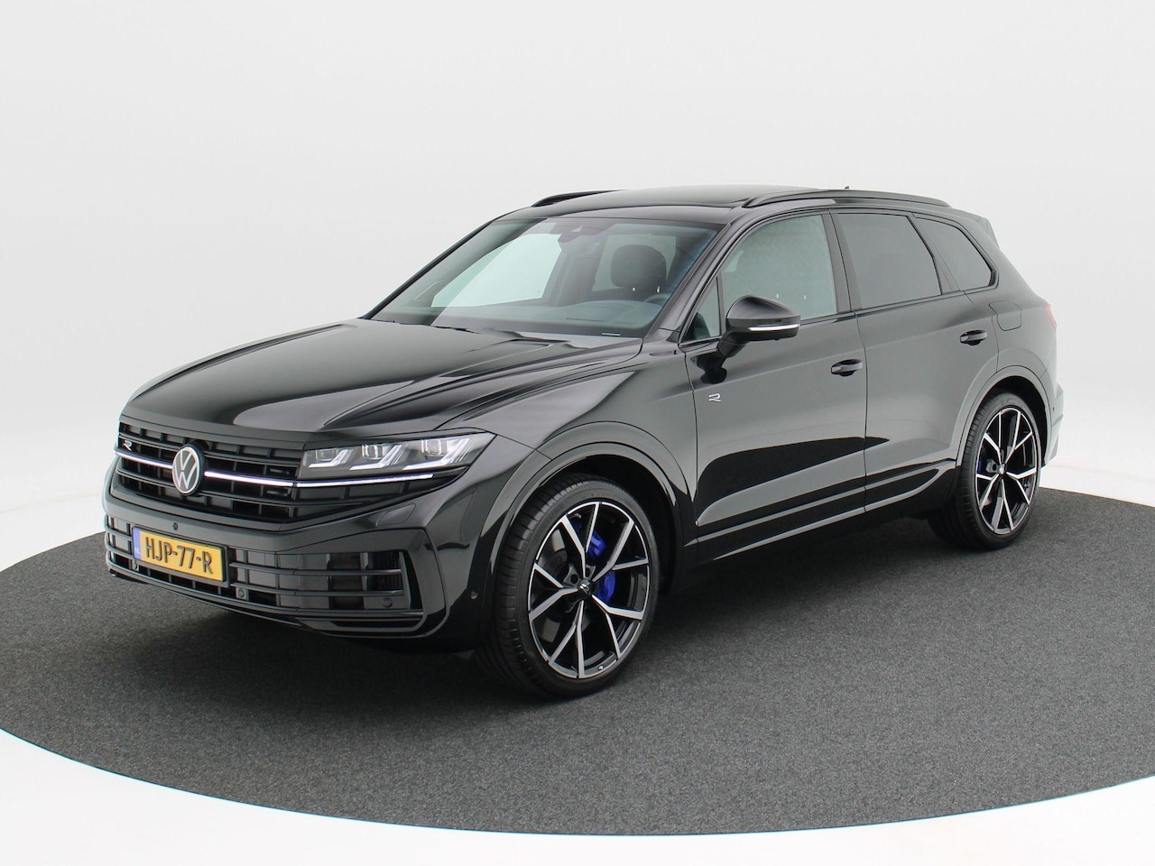 Volkswagen Touareg - 3.0 TSi eHybrid 463 Pk 4MOTION R-Line | 360° Camera | Full LED | Trekhaak | Panoramadak | - AutoWereld.nl