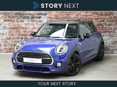 MINI Cooper - Hatchback Serious Business Automaat 3 deurs / Panoramadak / Harman Kardon / John Cooper Wo