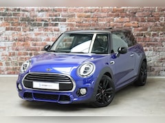 MINI Cooper - Hatchback Serious Business Automaat 3 deurs / Panoramadak / Harman Kardon / John Cooper Wo
