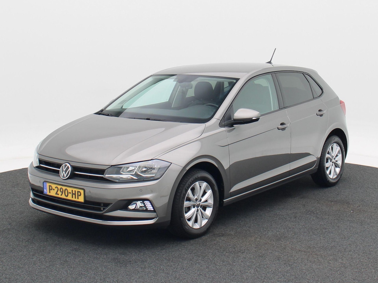 Volkswagen Polo - 1.0 TSi Automaat Highline | Stoelverwarming | Camera | Carplay | Adaptive Cruise | 16 Inch - AutoWereld.nl