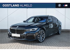 BMW 7-serie - 740d xDrive High Executive M Sport Automaat / Schuif-kanteldak / Comfort Access / Soft Clo