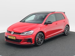 Volkswagen Golf - 2.0 TSi GTi 290 Pk TCR | Panorama Dak | Adaptive Cruise | Camera | Stoelverwarming | 18 in