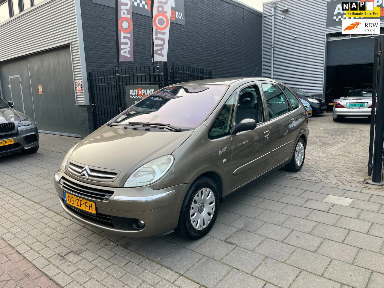 Citroën Xsara Picasso - 1.6i-16V Image Trekhaak Airco PDC NAP APK - AutoWereld.nl