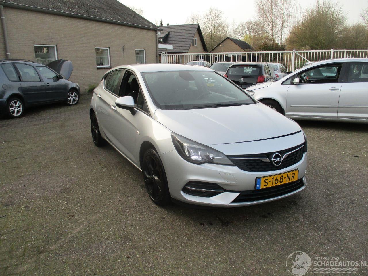Opel Astra - 1.2 Business Edition REST BPM €300,-!!! - AutoWereld.nl