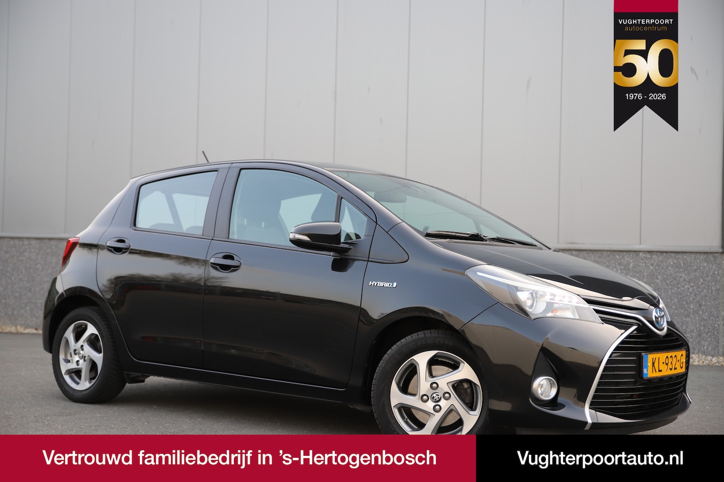 Toyota Yaris - 1.5 Hybrid 5drs Automaat/ Navigatie/Camera/LED - AutoWereld.nl
