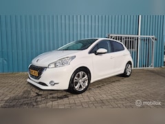 Peugeot 208 - 1.2 VTi Allure