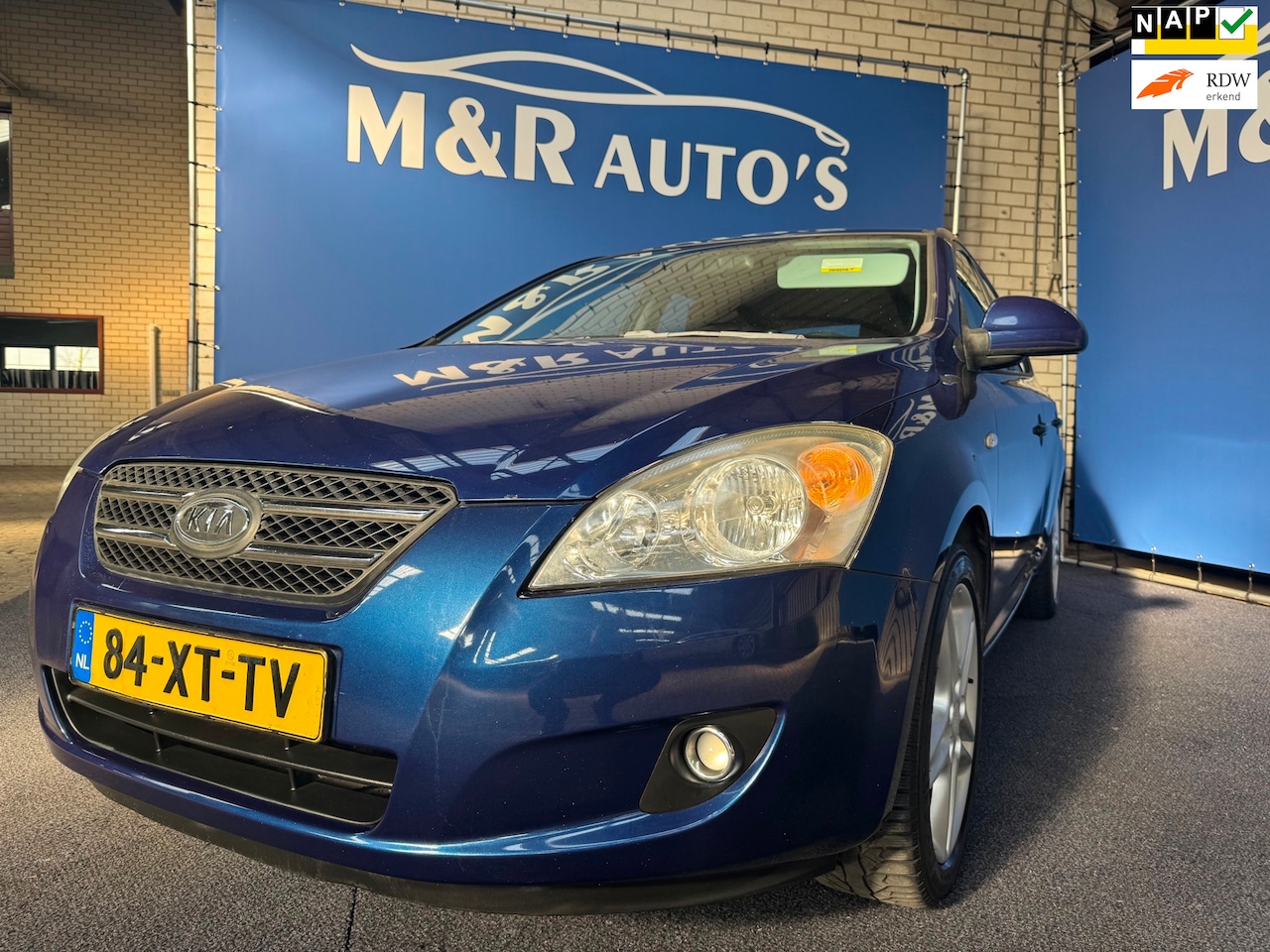 Kia Cee'd - 1.6 X-ecutive 1.6 X-ecutive - AutoWereld.nl