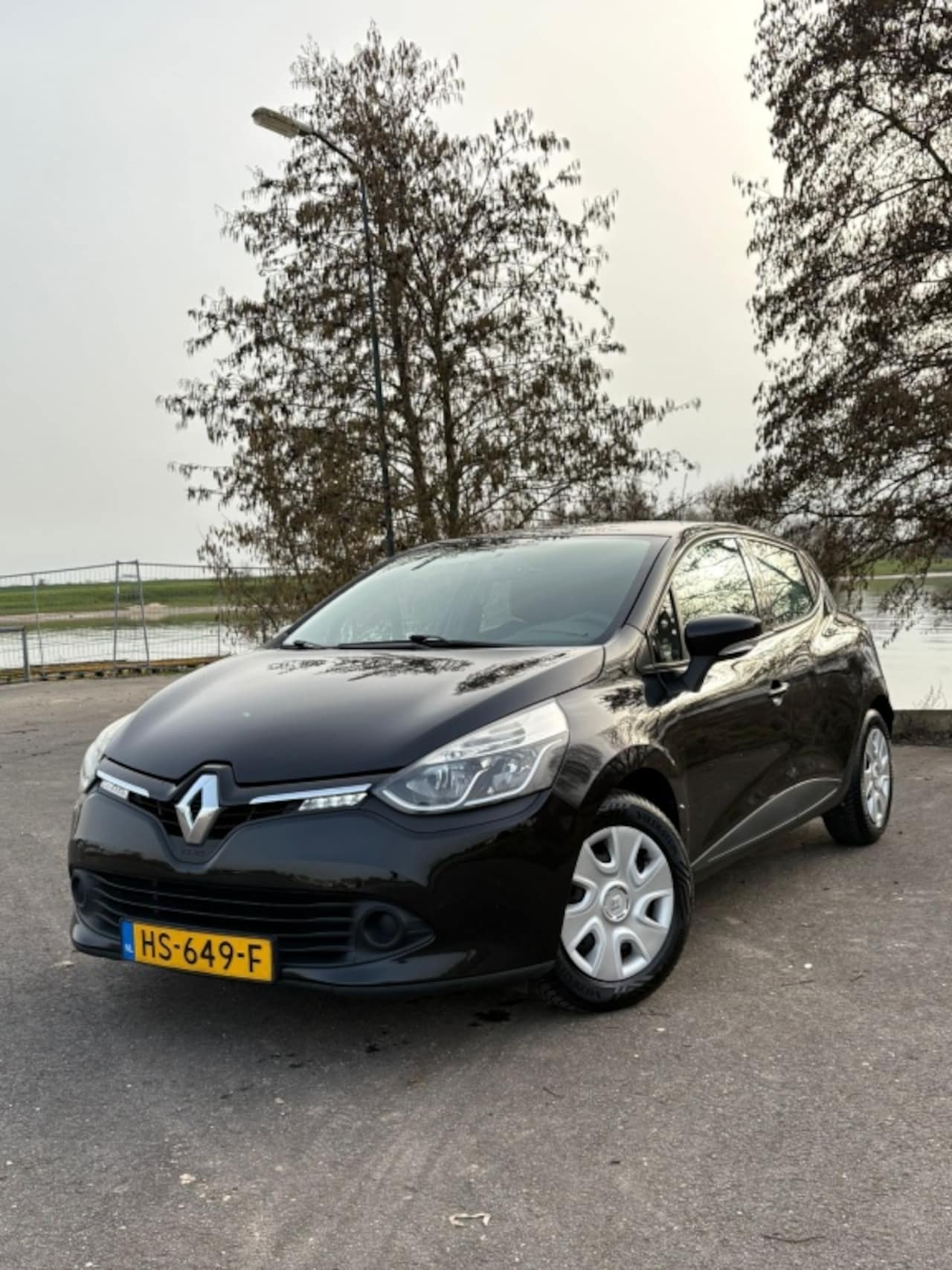 Renault Clio - 0.9 TCe Expression Org NL Airco Cruise goed onderhouden - AutoWereld.nl