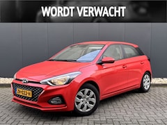 Hyundai i20 - 1.0 T-GDI Comfort | Automaat | Camera achter | Trekhaak afneembaar | Cruise control | Word