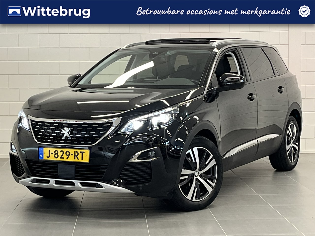 Peugeot 5008 - 1.2 PureTech Crossway TREKHAAK | FULL LED | 7 ZITPLAATSEN | NAVIGATIE - AutoWereld.nl