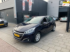 Peugeot 208 - 1.2 PureTech Blue Lion 2e Eig Trekhaak Airco NAP APK