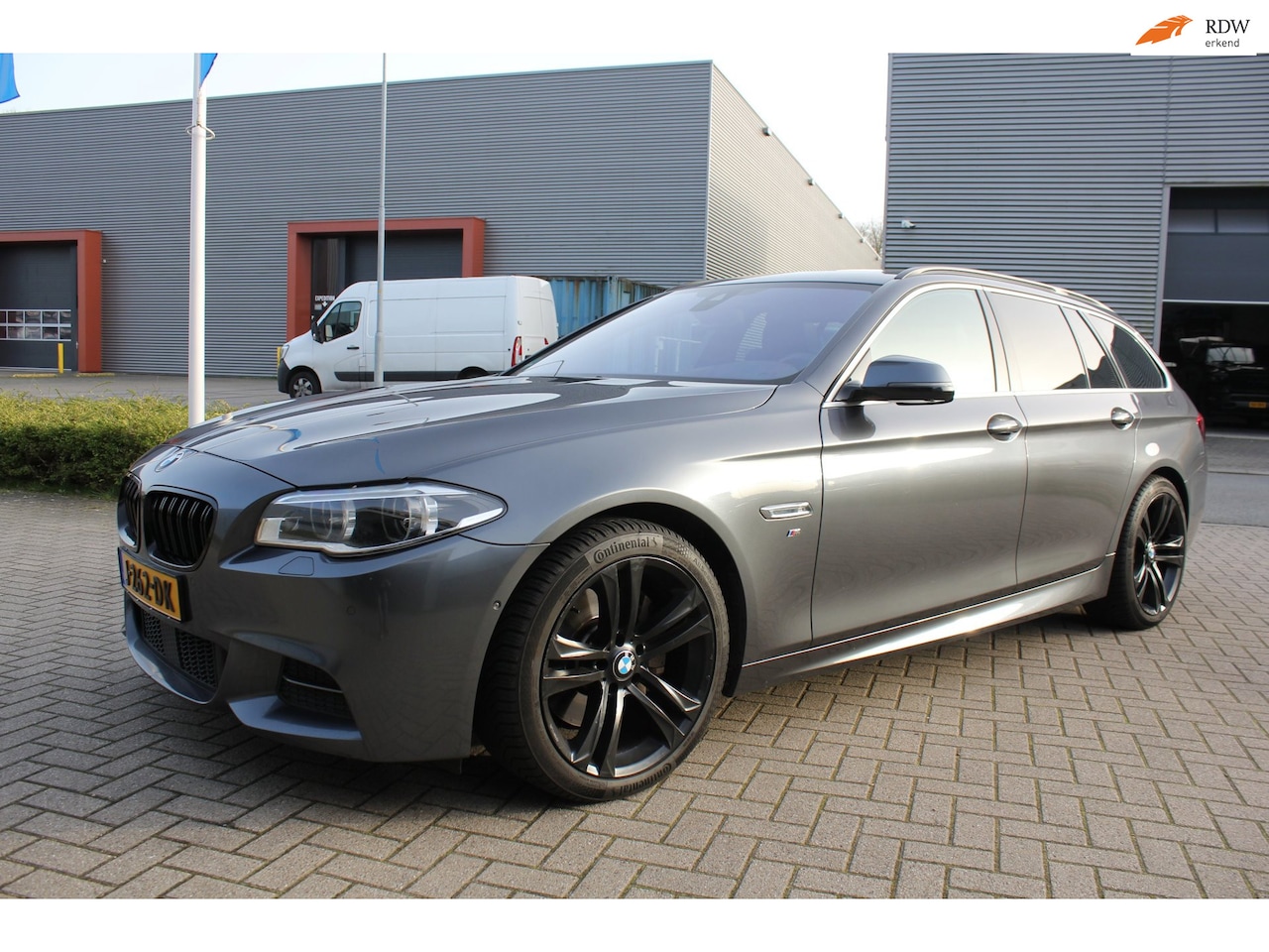 BMW 5-serie Touring - 535d M Sport Edition High Executive - AutoWereld.nl