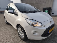 Ford Ka - 1.2 Titanium X, Climate control, Voorruit verwarming, Stoelverwarming
