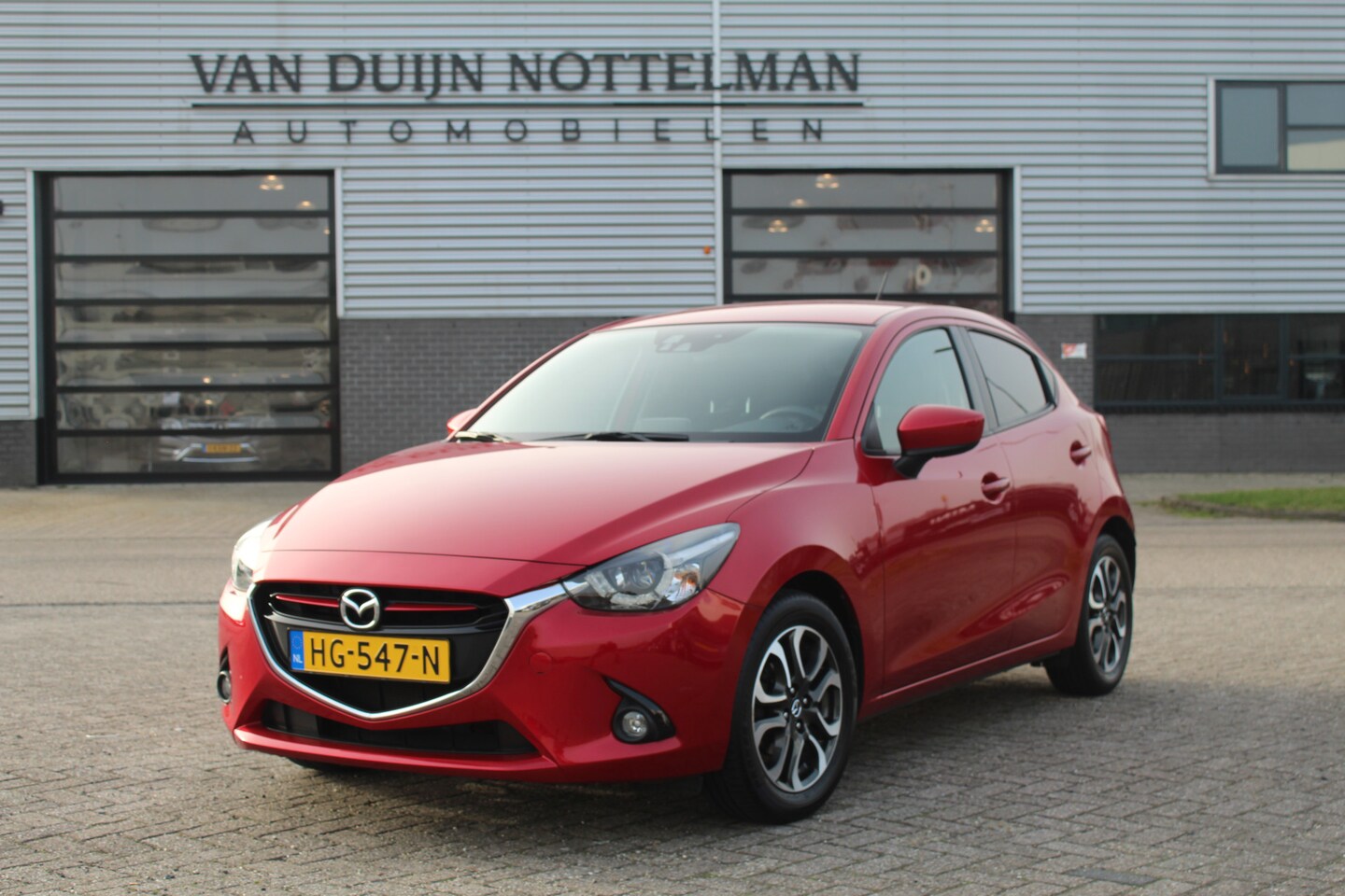 Mazda 2 - 1.5 Skyactiv-G GT-M / Stoelverwarming / Led / N.A.P. - AutoWereld.nl