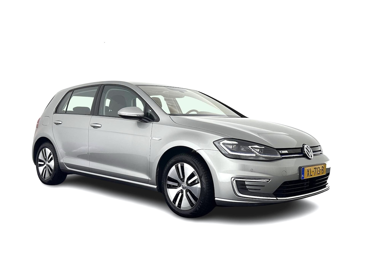 Volkswagen e-Golf - {SOH-91%} (INCL-BTW) Aut. *HEATPUMP | ADAPTIVE-CRUISE | DIGI-COCKPIT | FULL-LED | NAVI-FUL - AutoWereld.nl