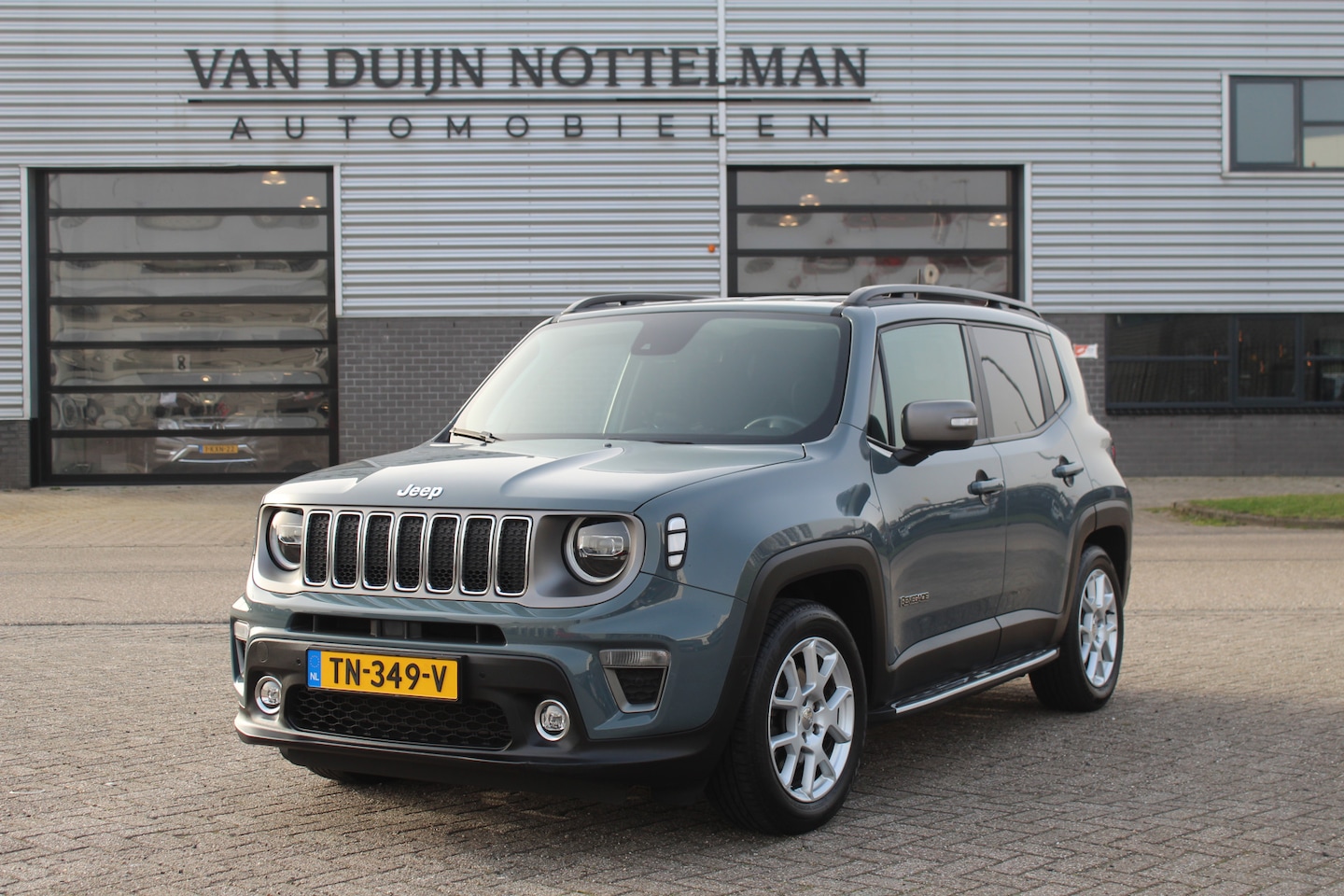 Jeep Renegade - 1.0T Limited / Carplay / Led / Trekhaak / N.A.P. - AutoWereld.nl