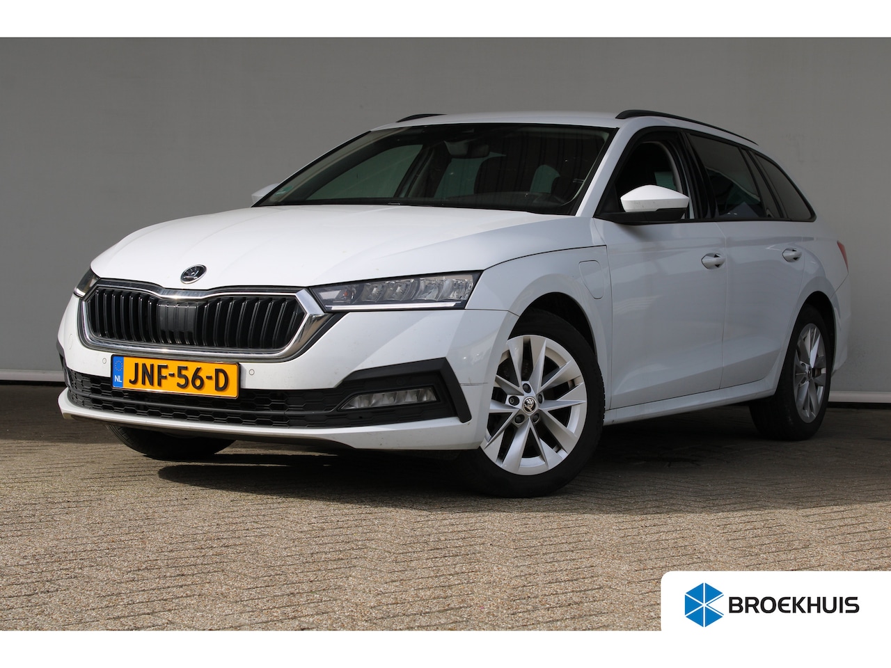 Skoda Octavia Combi - 1.4 TSI iV PHEV Business Edition | Verwarmde voorruit | Climate controle | Plug-in Hybride - AutoWereld.nl