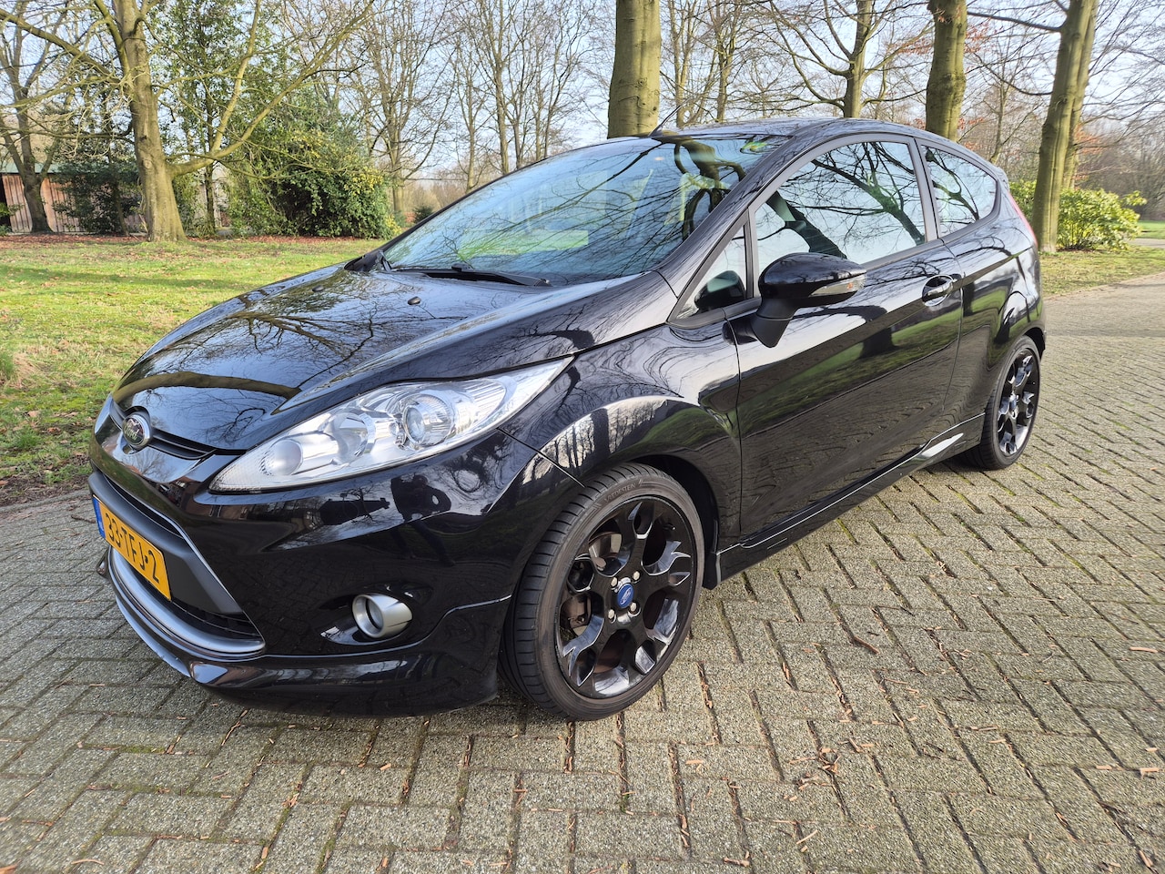 Ford Fiesta - 1.6 Metal 135 pk sport ST-Line - AutoWereld.nl