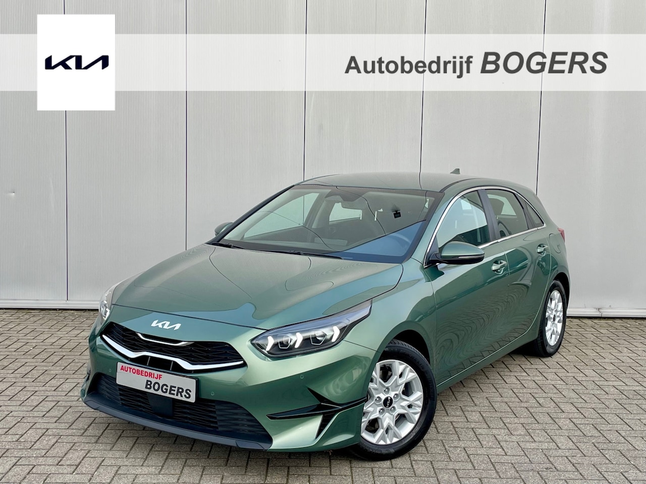 Kia Cee'd - Ceed 1.0 T-GDi DynamicLine Navigatie, Climate Control, Cruise Control, Trekhaak, 16"Lm, Ac - AutoWereld.nl