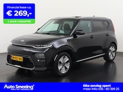 Kia e-Soul - ExecutiveLine 64 kWh | SOH 100% | Schuifdak | 3 Fase | Zondag Open