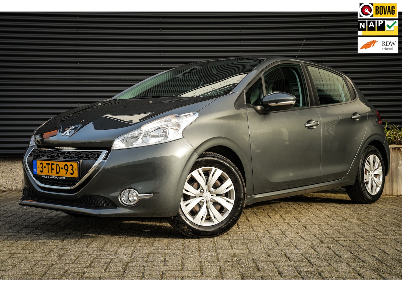 Peugeot 208 - 1.2 VTi Active | Org. NL! | Clima | Cruise | Navi | Bluetooth | Elektr. ramen | Metalic la - AutoWereld.nl