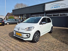 Volkswagen Up! - 1.0 groove up NAVI AIRCO