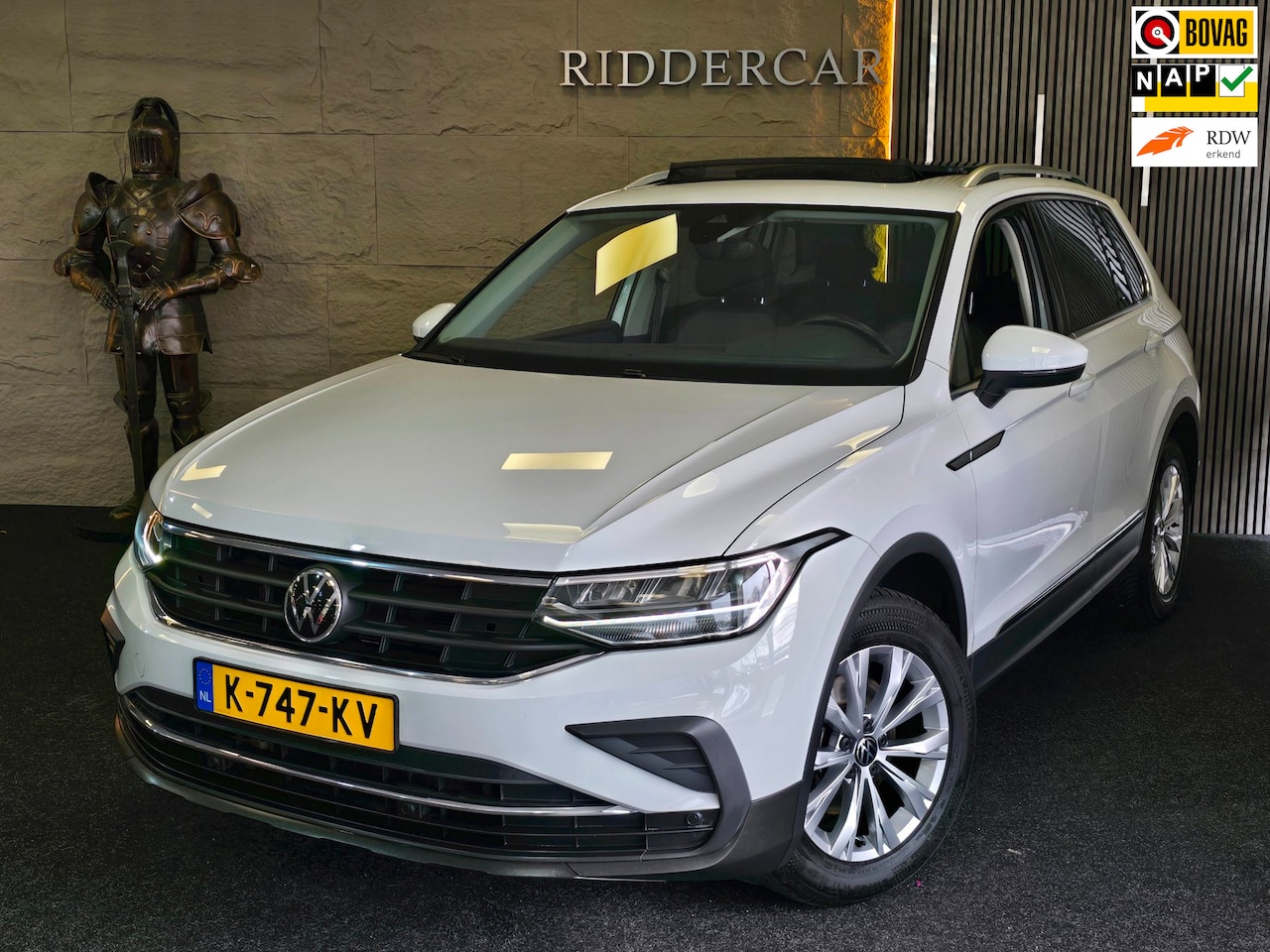Volkswagen Tiguan - 1.5 TSI Life Business|GARANTIE|NAP|PANO|TREKHAAK|DIGI DASH|CARPLAY - AutoWereld.nl