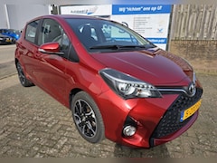 Toyota Yaris - 1.3 VVT-i Dynamic / als nieuw / zeer lage kilometerstand NAP aantoonbaar
