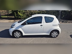 Toyota Aygo - 1.0-12V Now