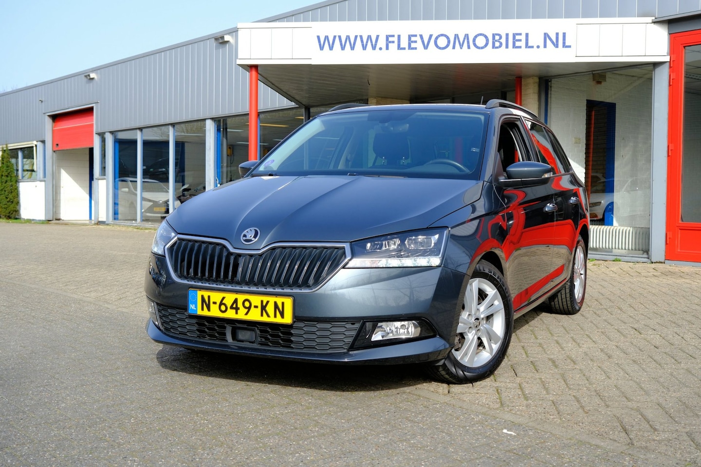 Skoda Fabia Combi - 1.0 TSI Style Aut. Clima|Cruis|LMV|Stoelverw|Trekhaak - AutoWereld.nl