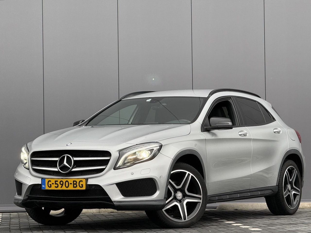 Mercedes-Benz GLA-Klasse - 200 Prestige AMG | Automaat | Nette auto! - AutoWereld.nl