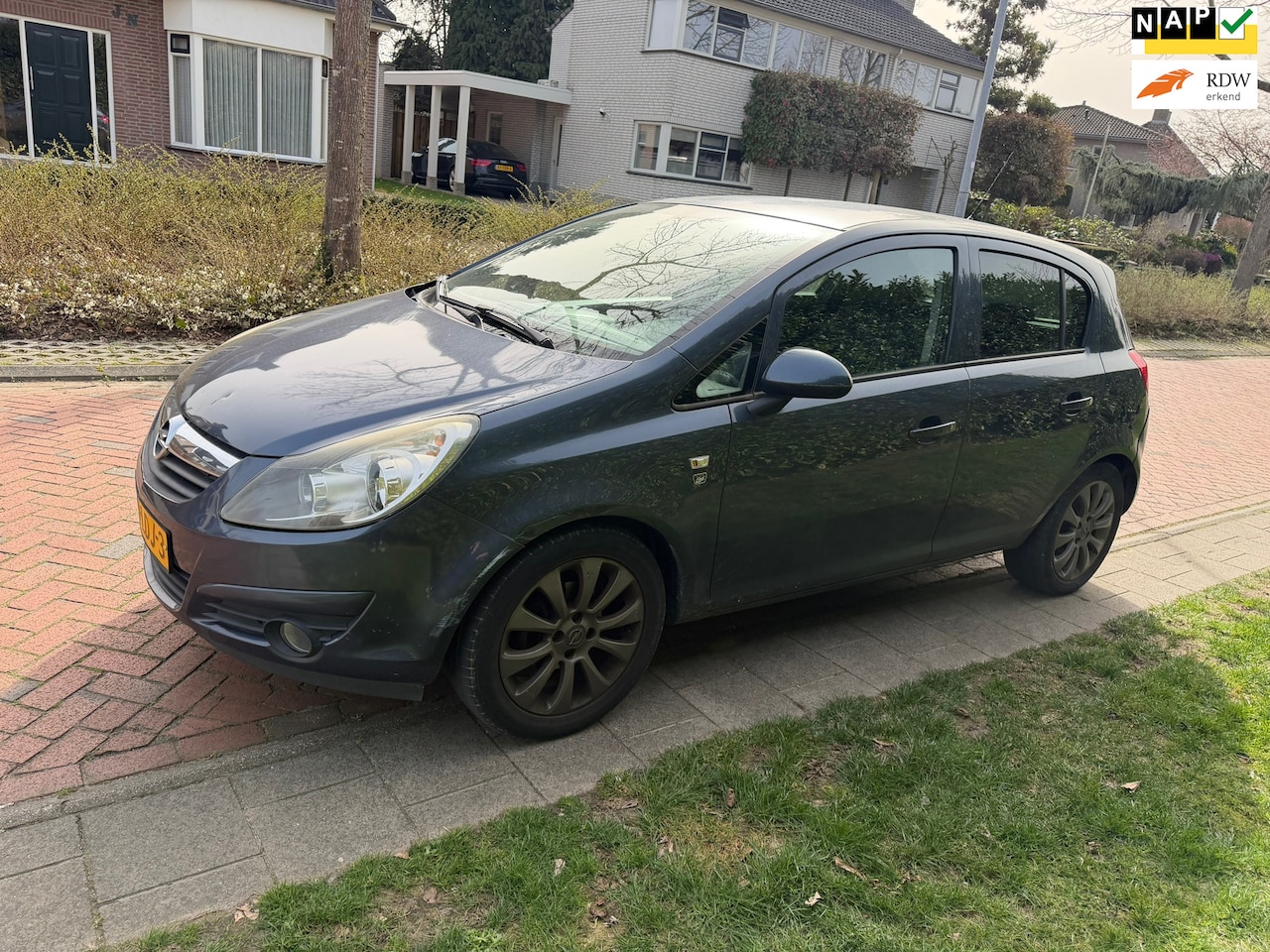 Opel Corsa - 1.2-16V '111' Edition 1.2-16V '111' Edition, Airco, APK 06-04-2026. - AutoWereld.nl