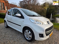 Peugeot 107 - 1.0-12V XS AUTOMAAT/airco