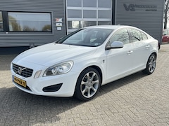 Volvo S60 - S-60 1.6 T3 150PK