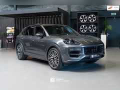 Porsche Cayenne - 4.0 Turbo E-Hybrid (2024, NL) SportDesign carbon, Burmester, bijrijdersdispay, nightvision